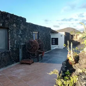 https://los-frailes-eco-finca-b.in-canary-islands.com
